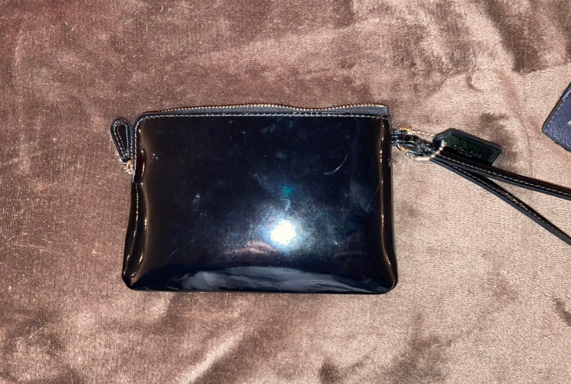 Coach wristlet wallets for women