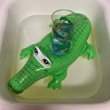 Vintage 1970’s Inflatable Alligator Drinks Caddy, Tumbler Glass, Pool Accessorie
