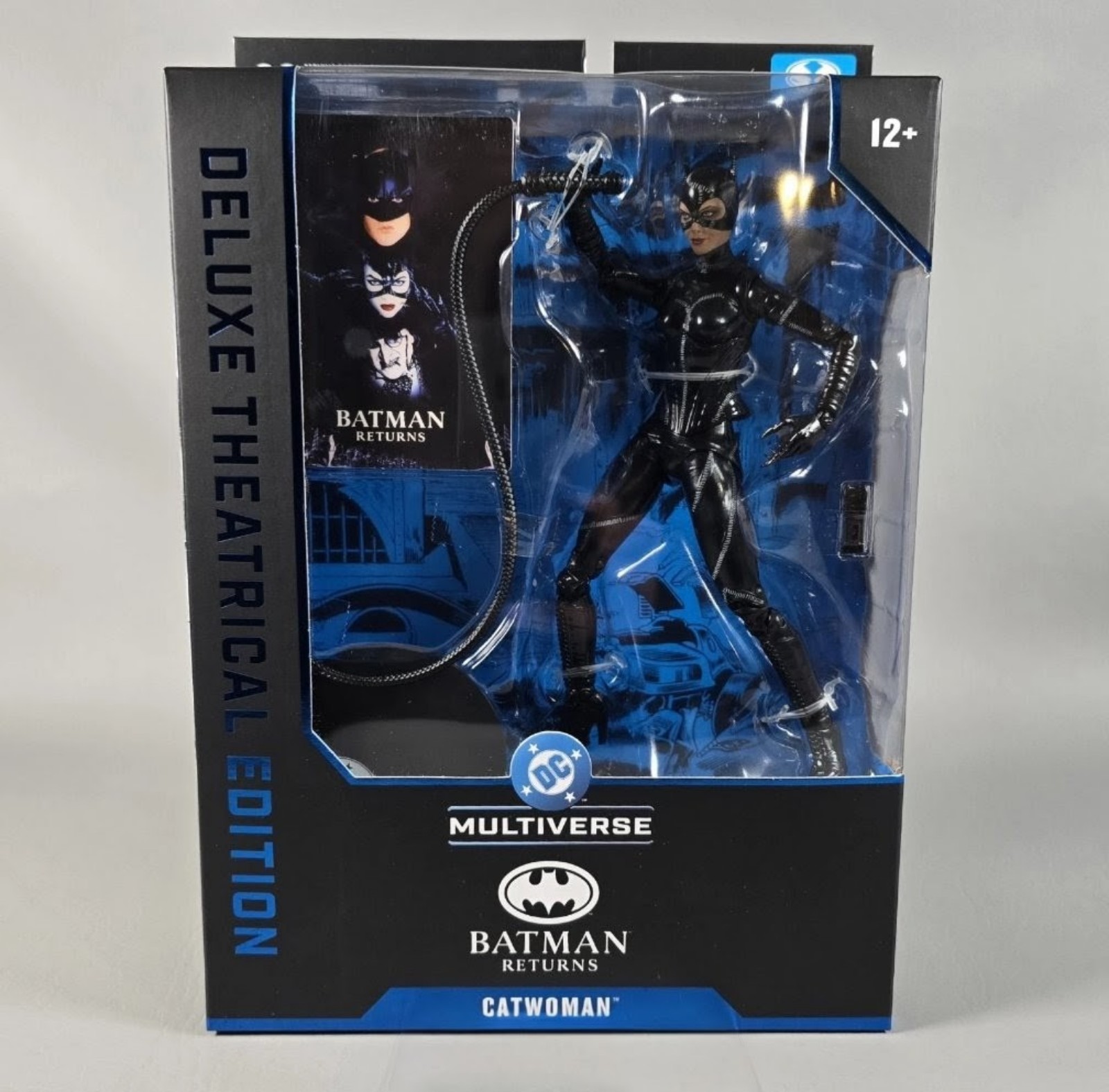 DC Multiverse Batman Returns Catwoman Deluxe Edition Collectible Action Figure