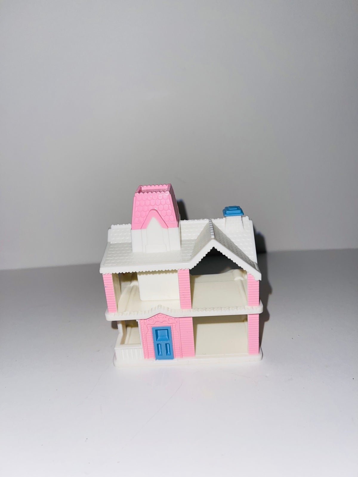 Dollhouse Playskool Dollhouse Miniature Victorian Replica 1990's