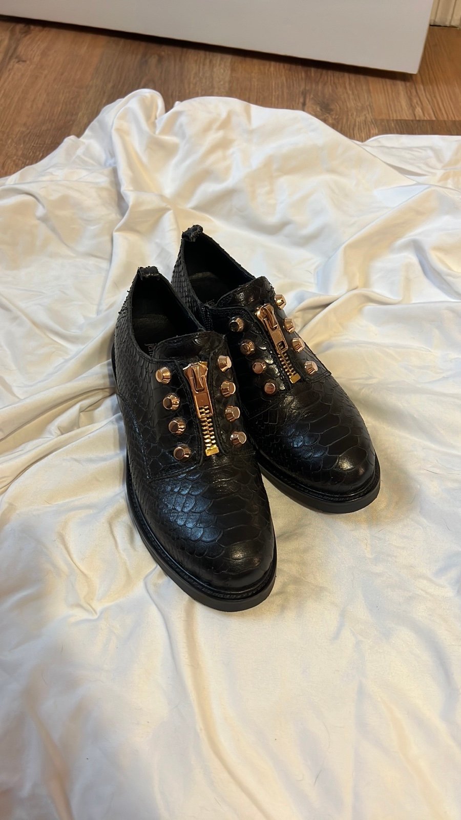 Jeffrey Campbell Black Croc Leather Shoes