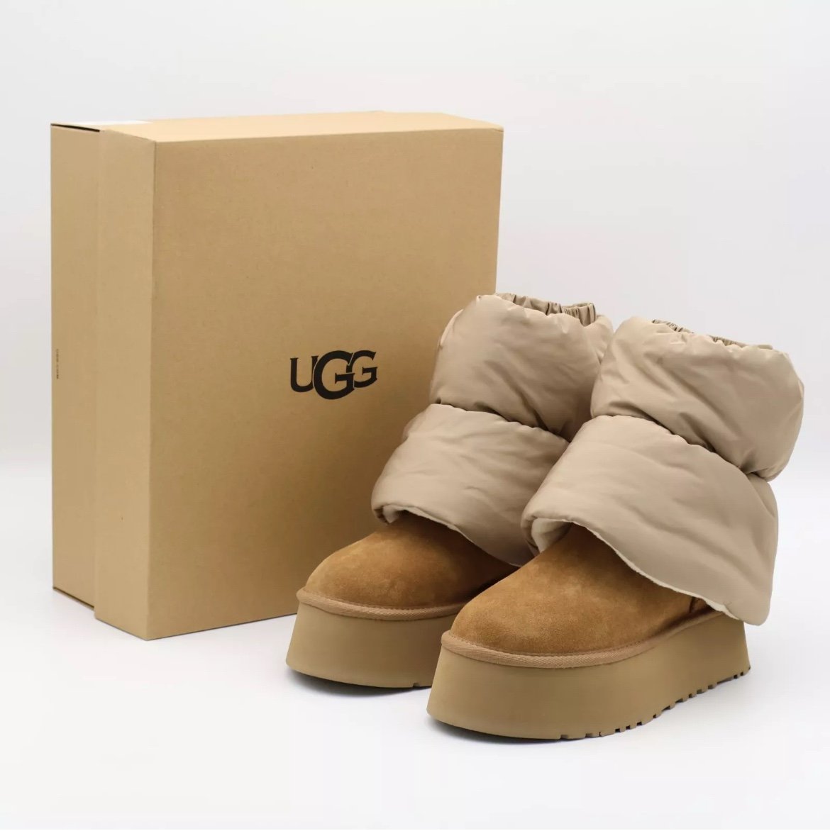UGG