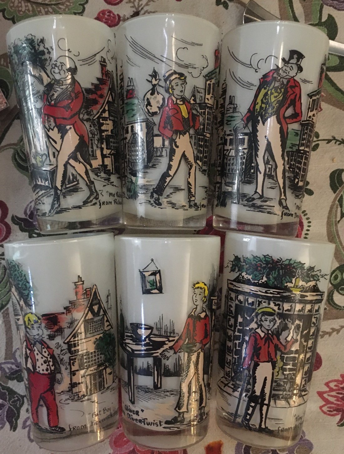 6 vintage Charles Dickens hi ball glasses