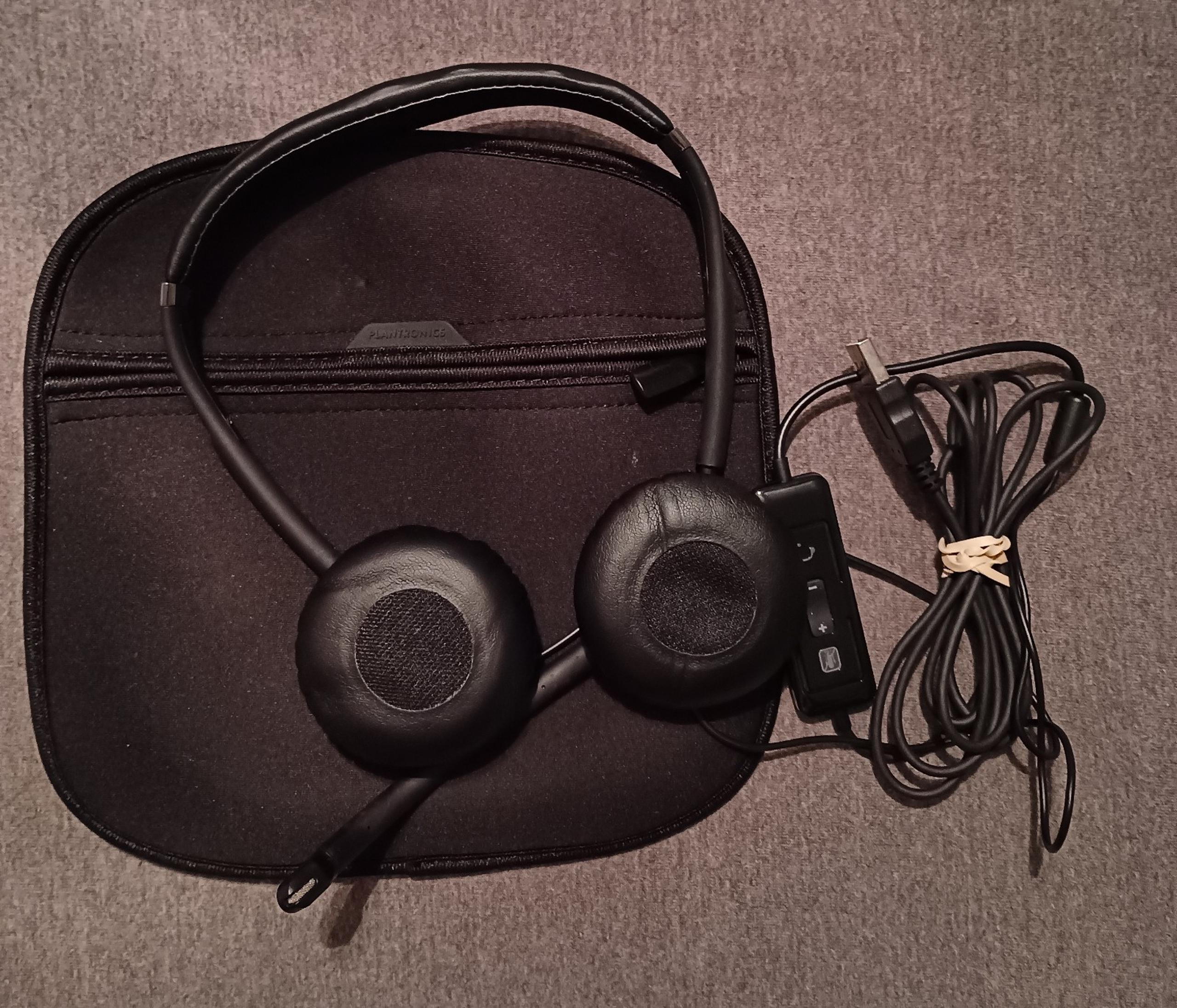 Plantronics C420 Headphones Black wire