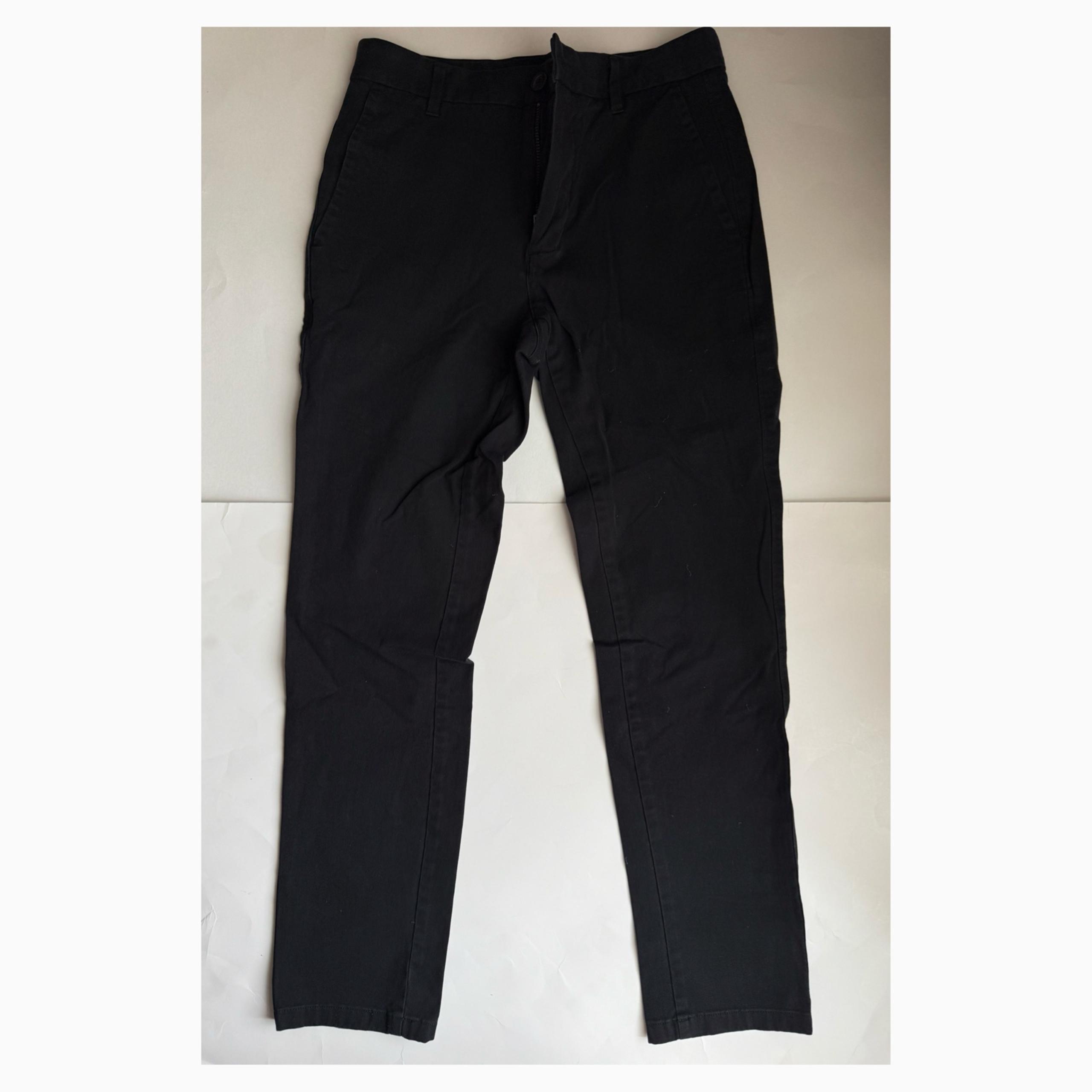 Everlane Men’s Uniform Black Slim Fit Pants - Size 28x30 (Used)