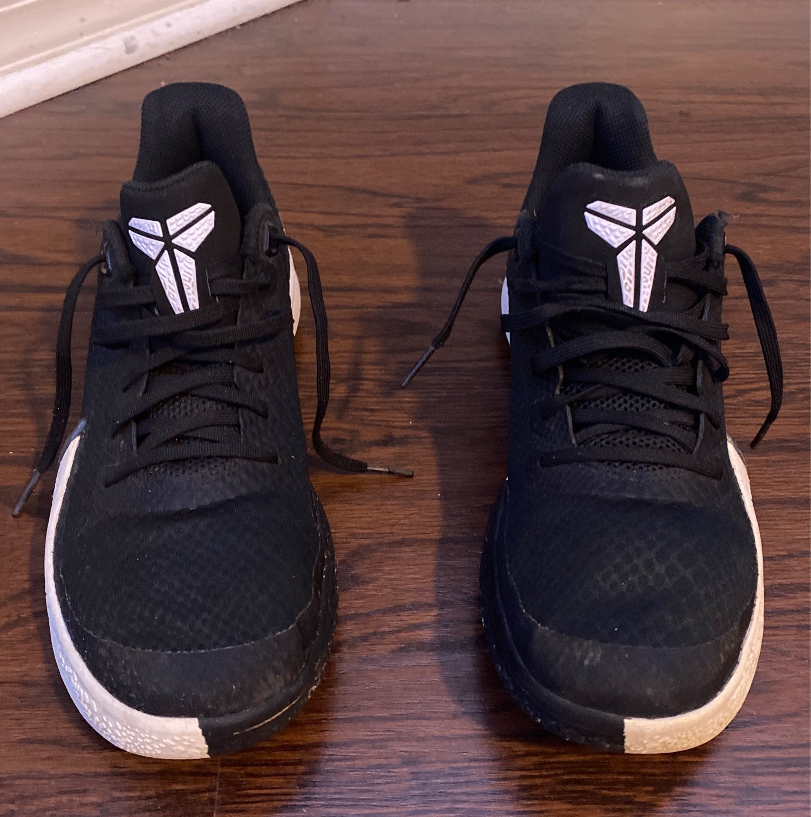 Boys shoes