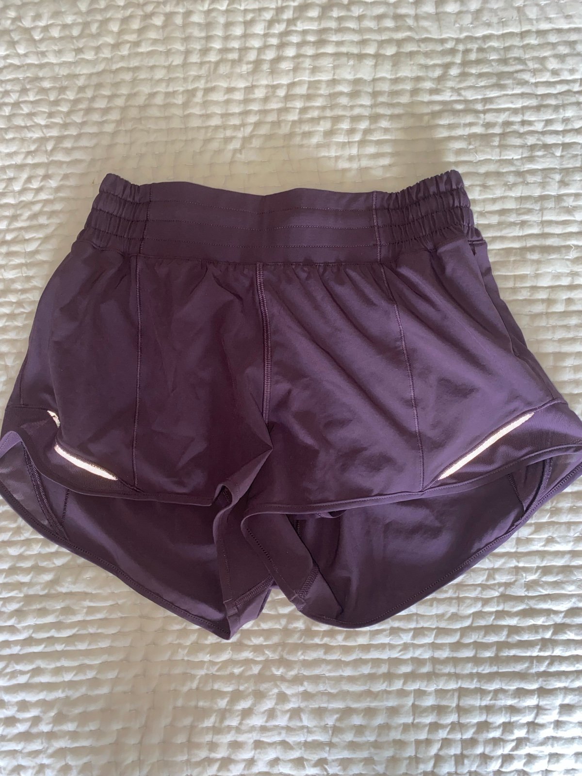 NWOT Purple Lululemon Hotty Hot HR Shorts 2.5”