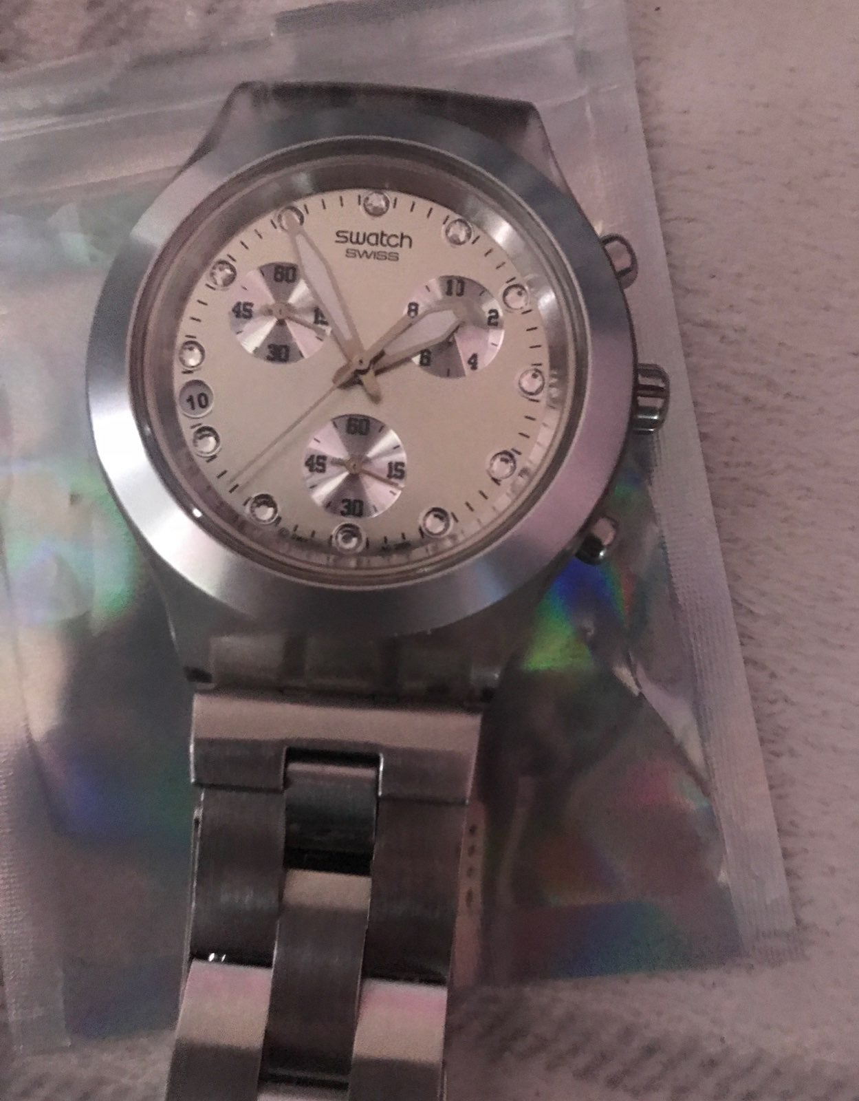 a used watch no battery