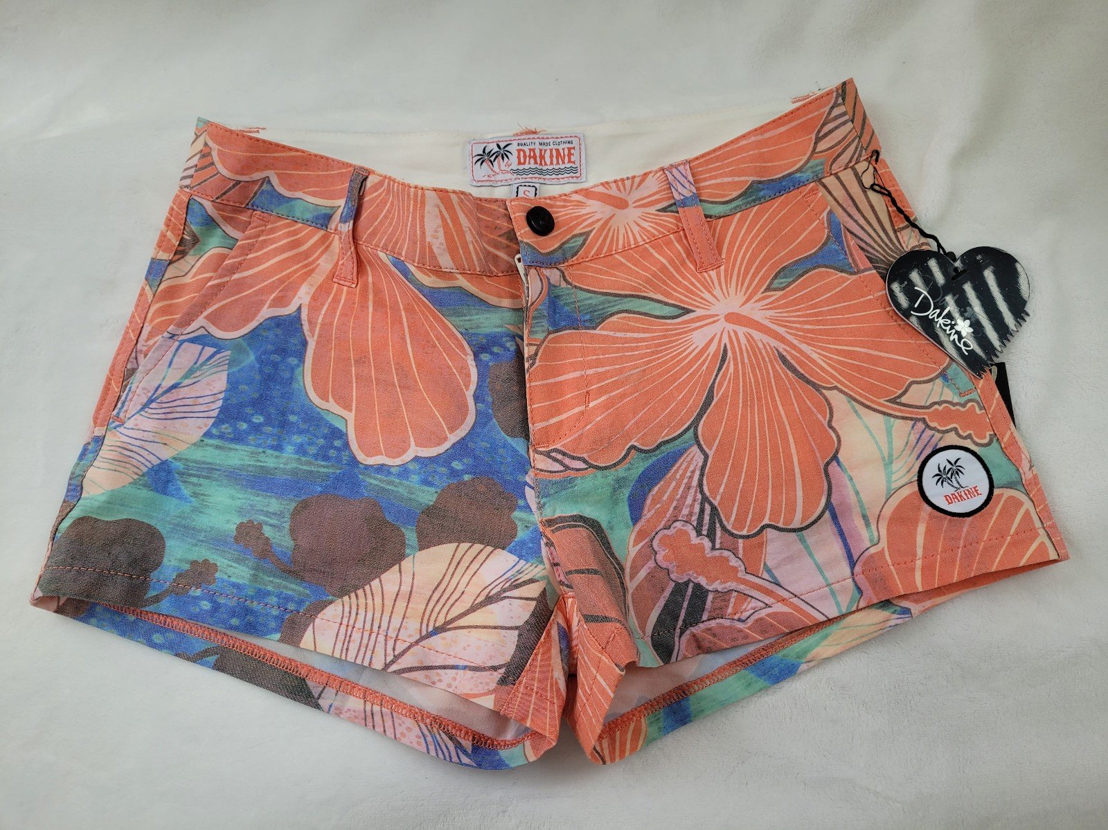 Dakine Shorts Women's Size S