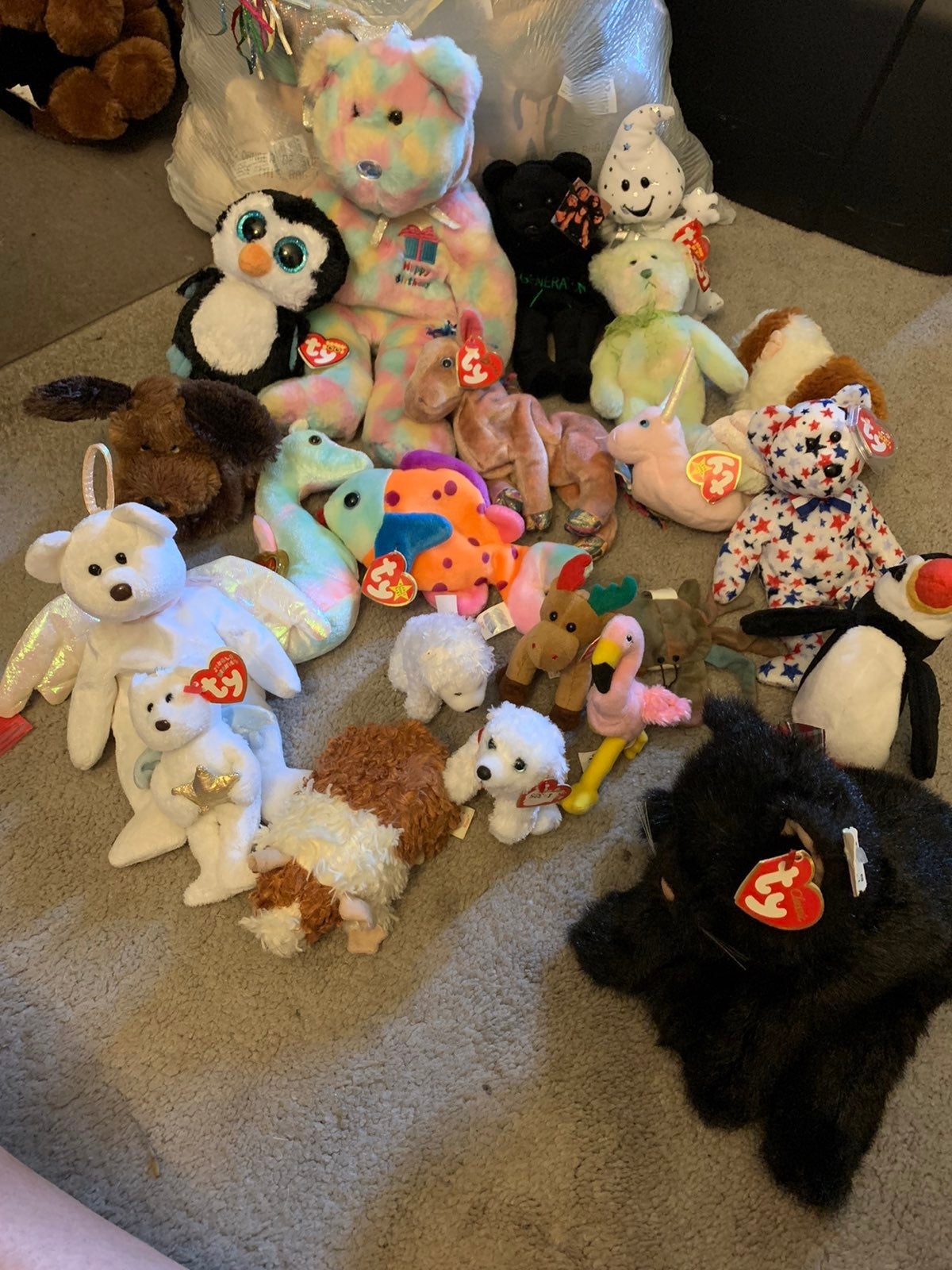 Lot of beanie babies