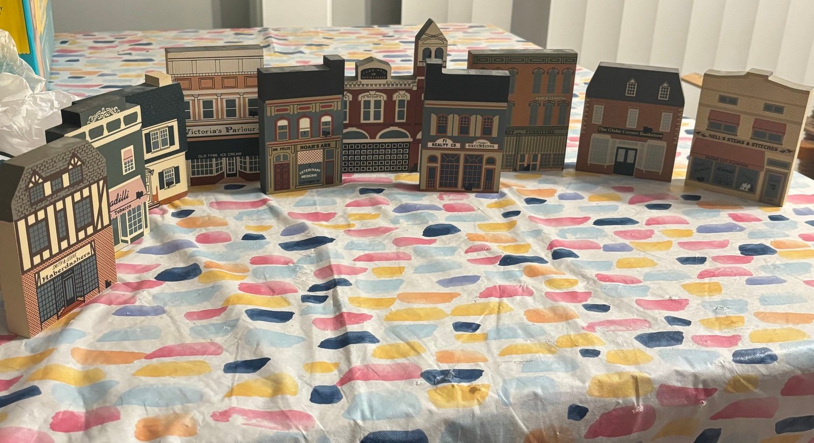 cats meow village set 11 series 8