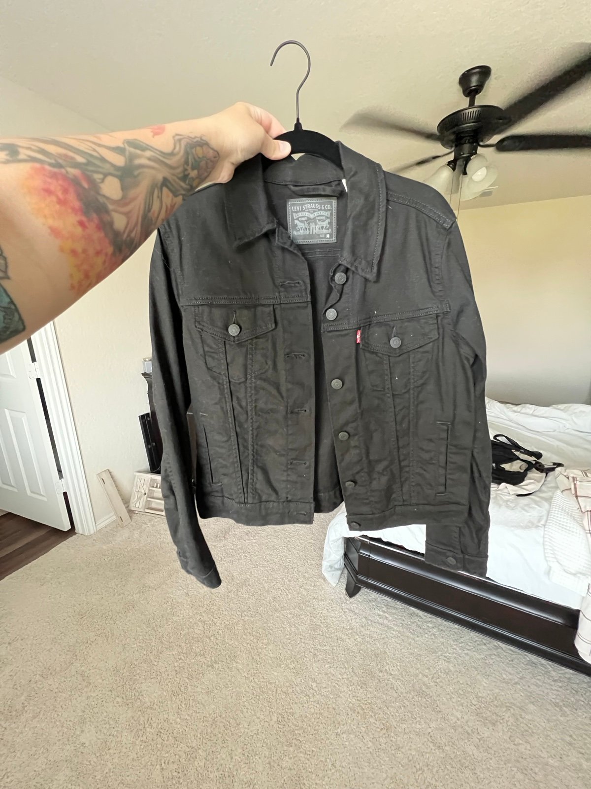 Levi Black denim jacket