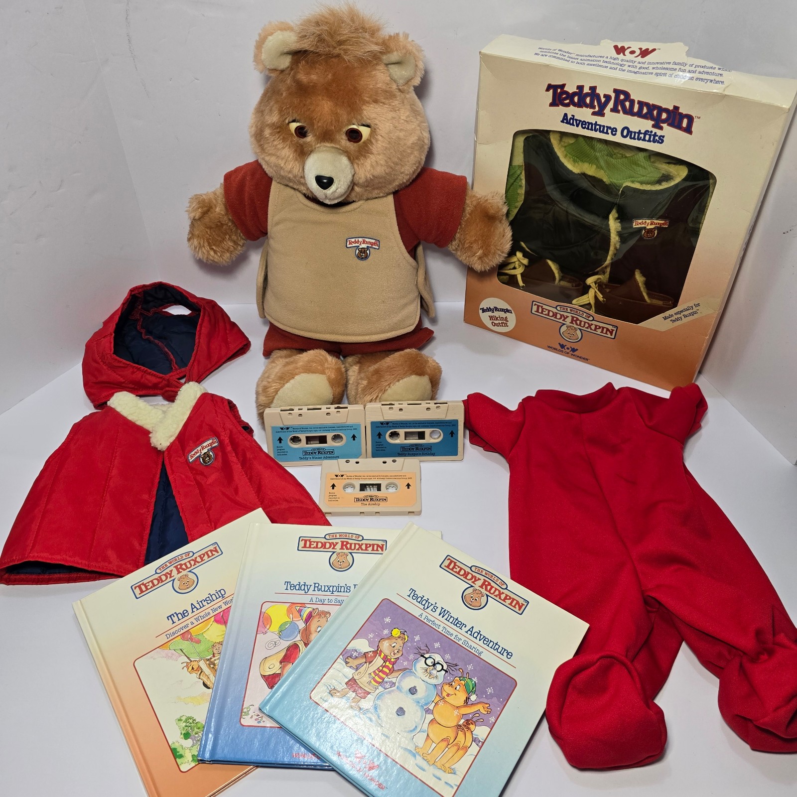 VTG 1985 Teddy Ruxpin Original Worlds of Wonder w/Extras Cassette player issues,