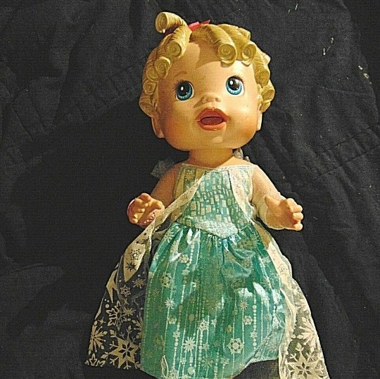 2009 Hasbro Talking Baby Alive All Gone Interactive Blonde molded hair CAUCASIAN