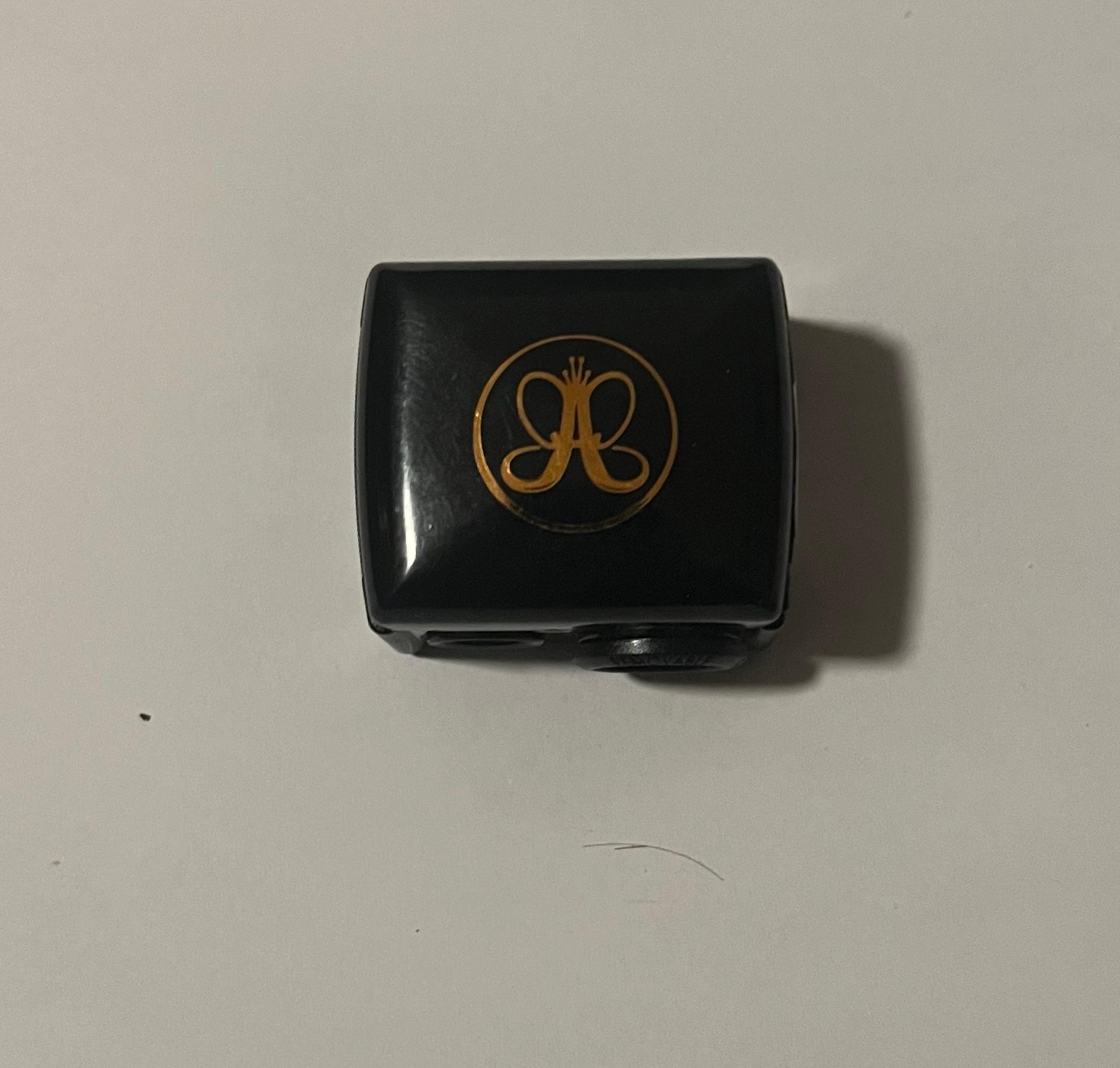 Makeup Pencil Sharpener by Anastasia Beverly Hills Lipliner and eyeliner pencil