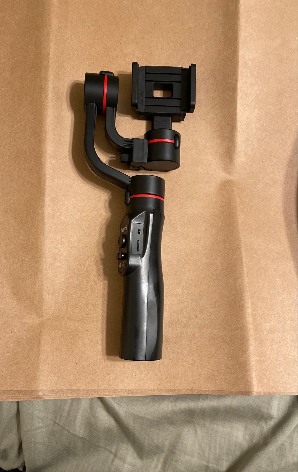 Tzumi steady go Electric stabilizer smartphone 3 - Axis handheld Gimbal use