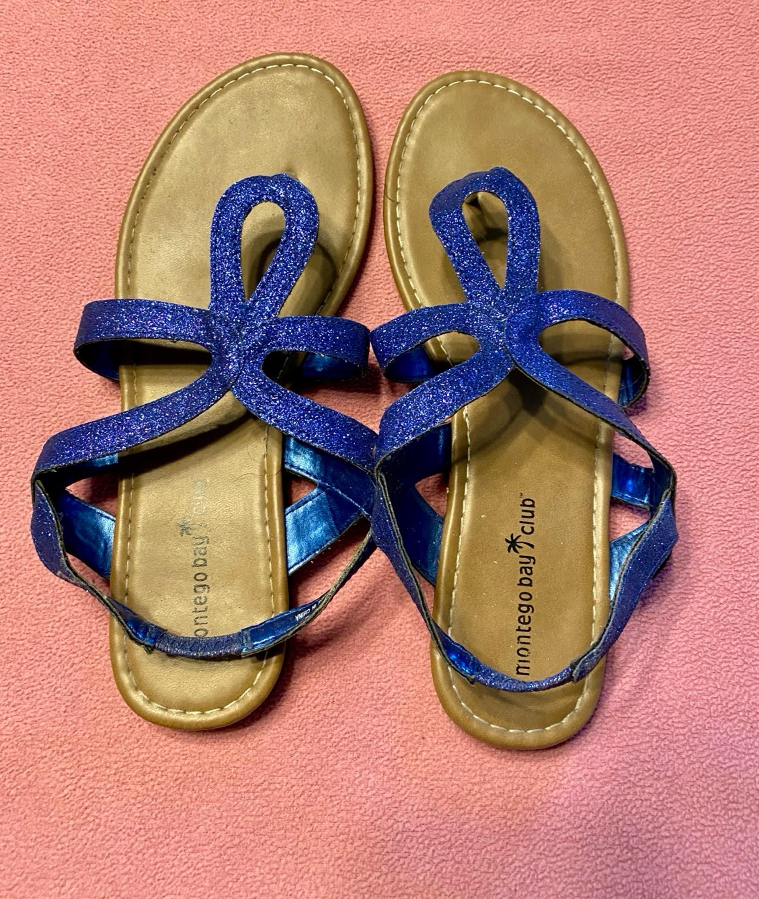 Montego Bay Club Size 9 Sparkly Blue Strap Sandals