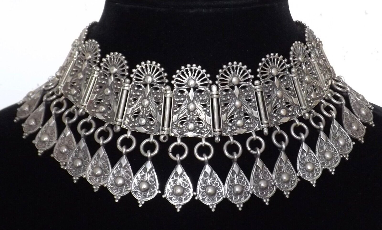 925 Sterling Silver Necklace Heavy Bib Choker Indian Tribal 151.9 Grams