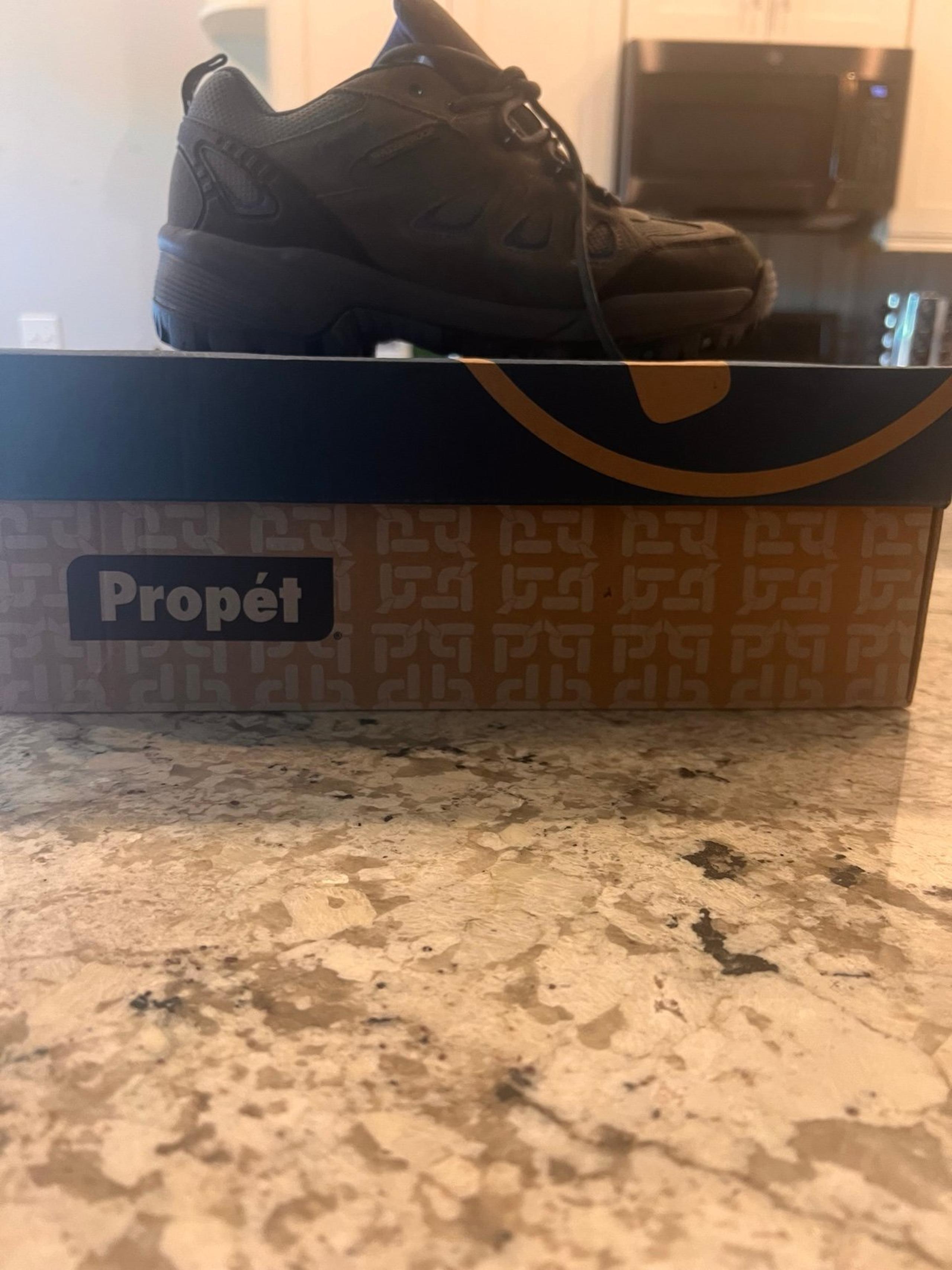 mens work boots size 9