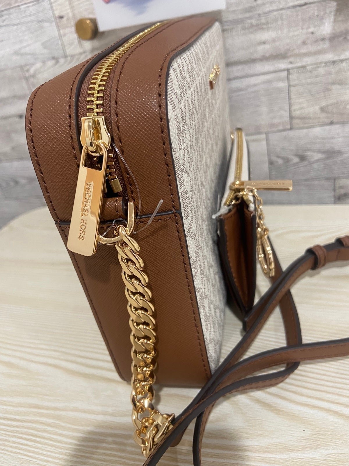 michael kors vanilla crossbody