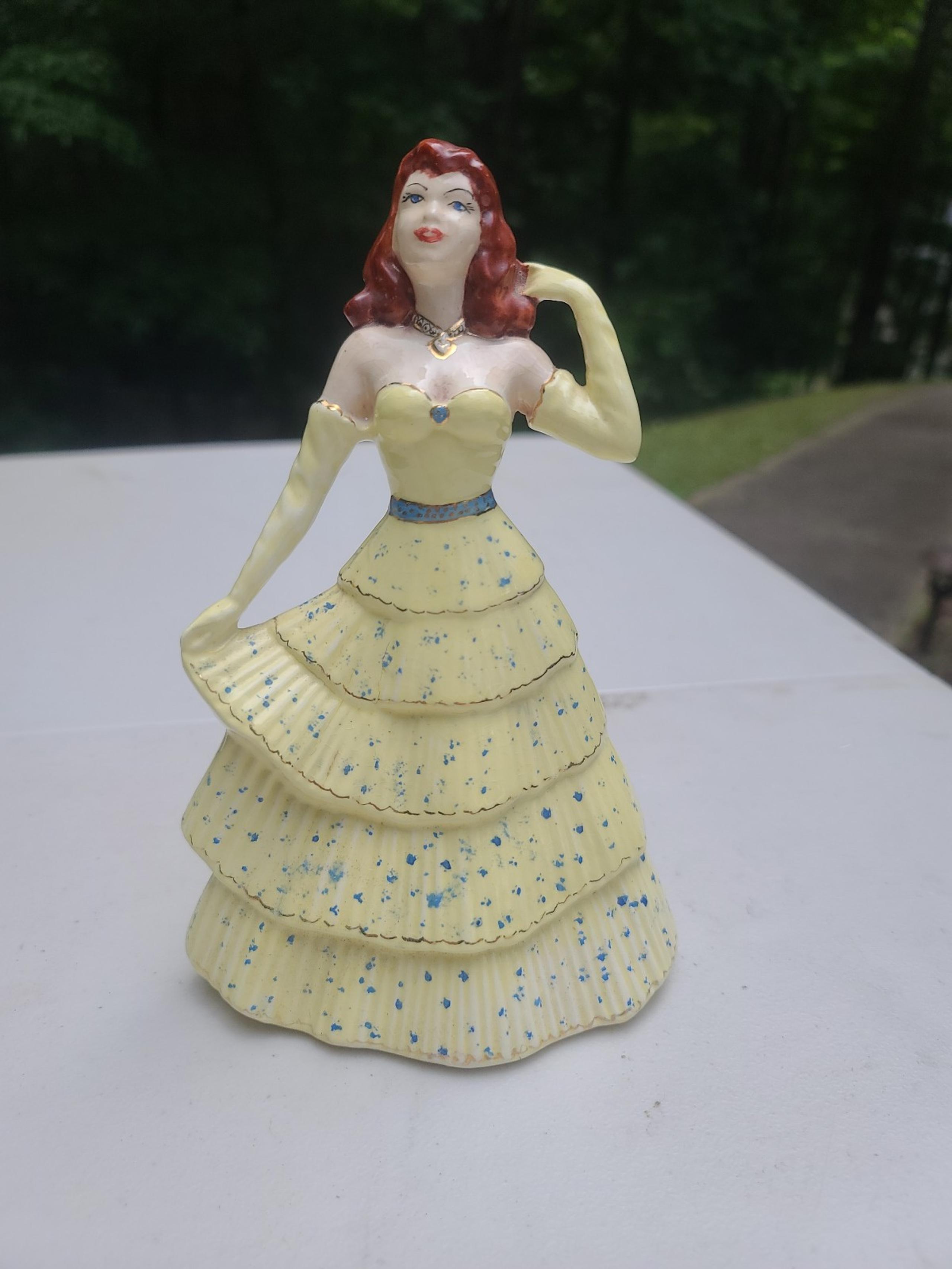 Vintage Duncan Ceramics "Betty" in yellow