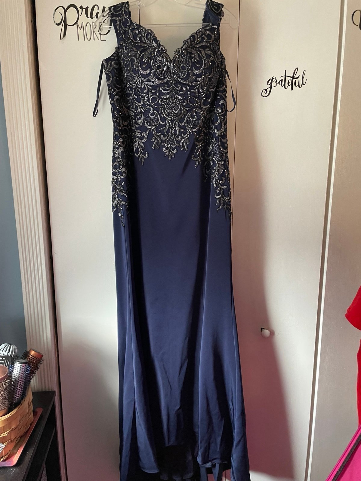 formal gowns large