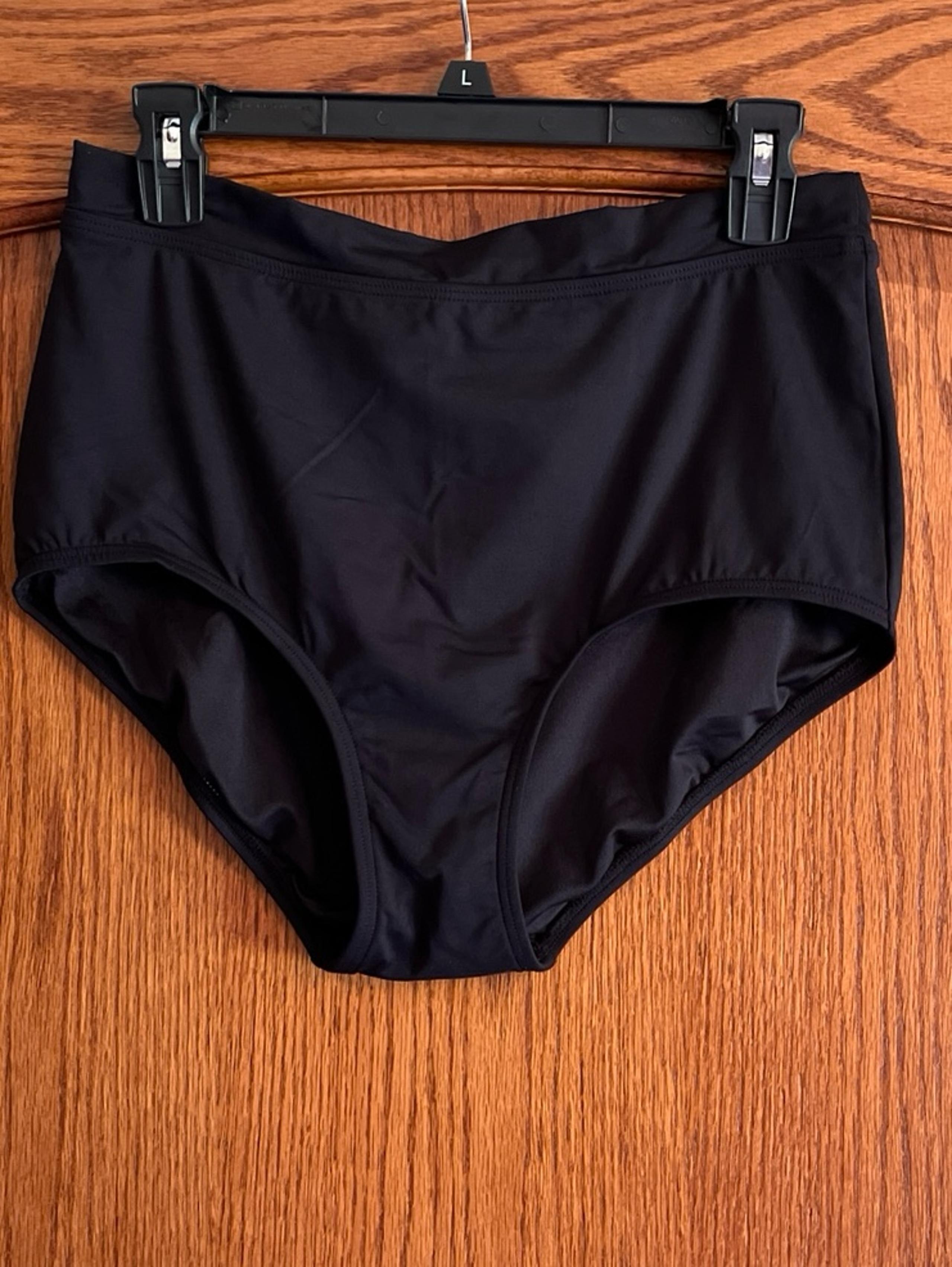 Coco Reef Black Swimsuit Bottom - L - NWOT