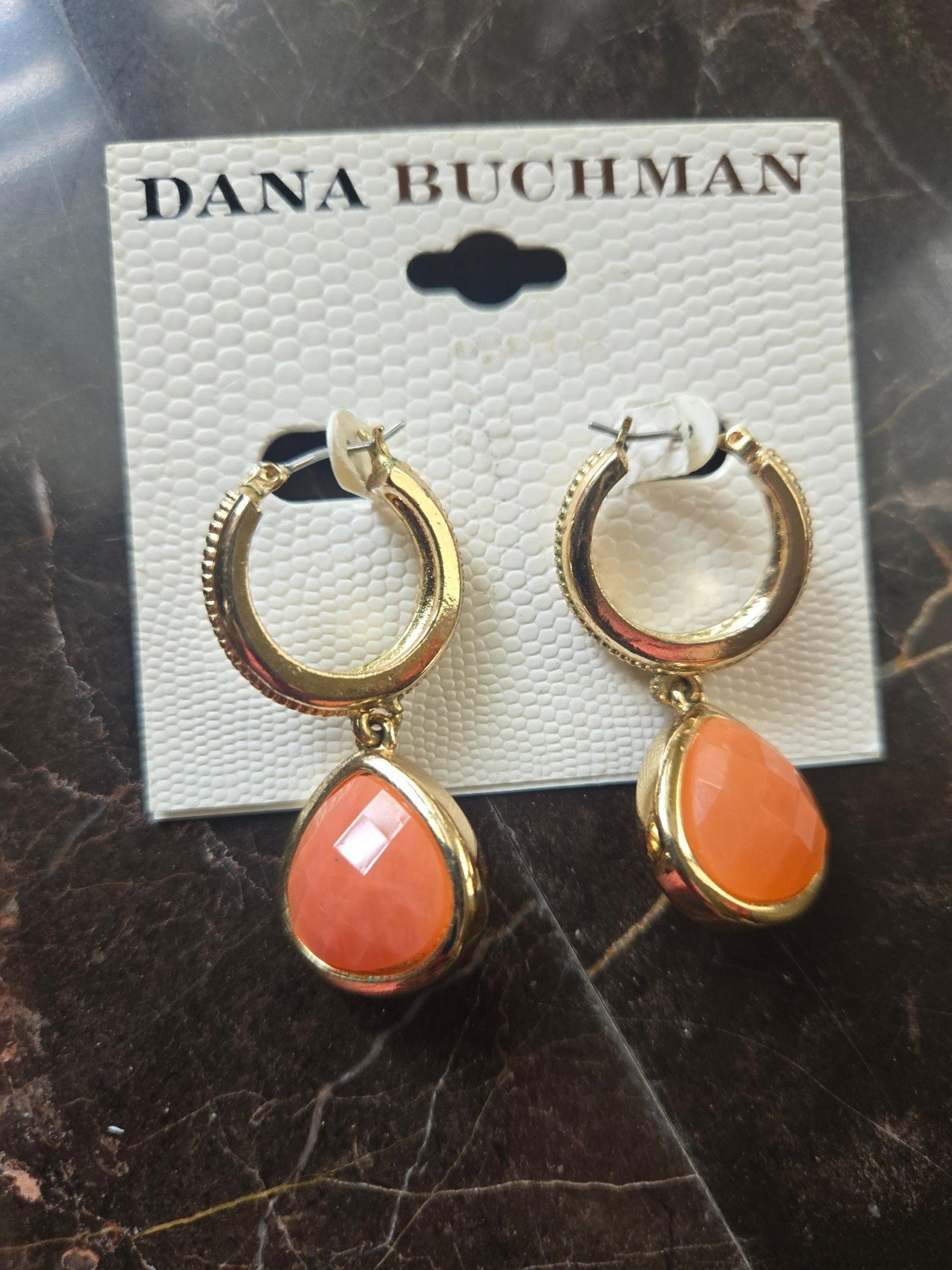 Dana Buchman Peach Color Acrylic Studded Gold Tone Pierced Hoop Earrings