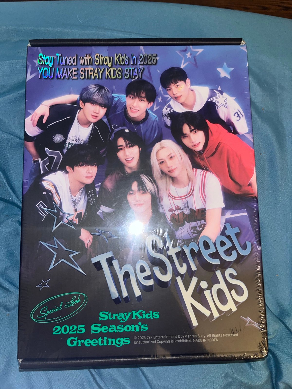 Stray kids seasons greetings 2025