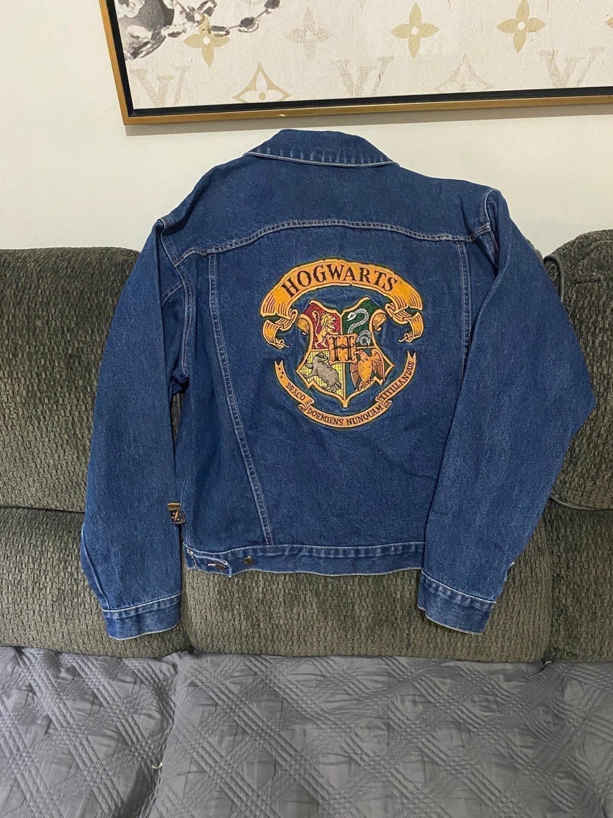 Vintage 2000 Harry Potter Hogwarts Denim Jean Jacket Warner Brothers
