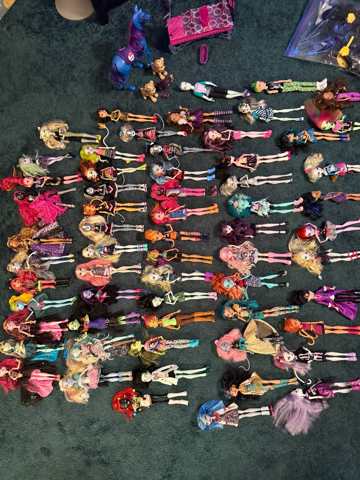 MONSTER HIGH DOLL LOT