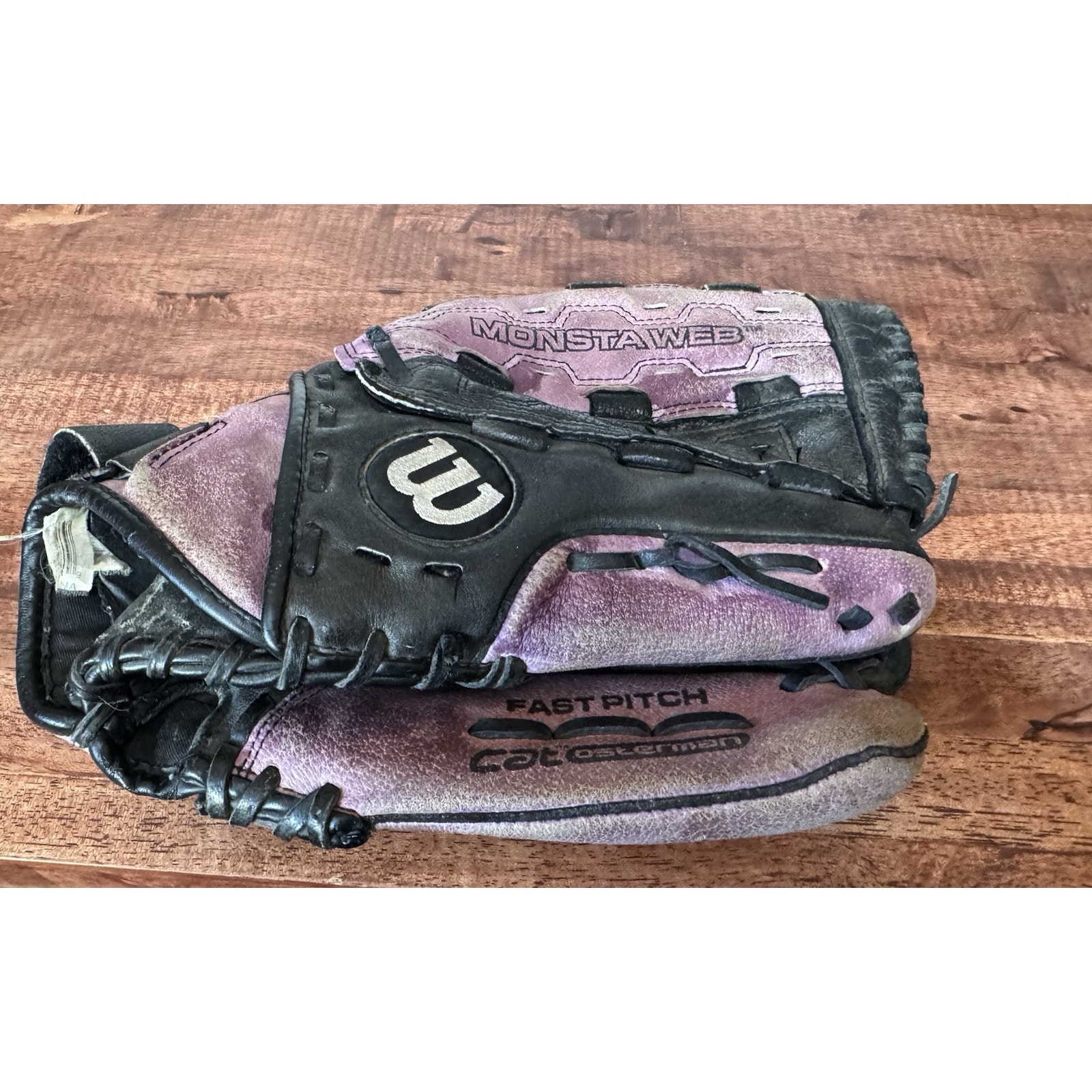 Wilson FastPitch 12.5” AD440 FPCT125BP Monsta Web Genuine Leather Glove RH Throw