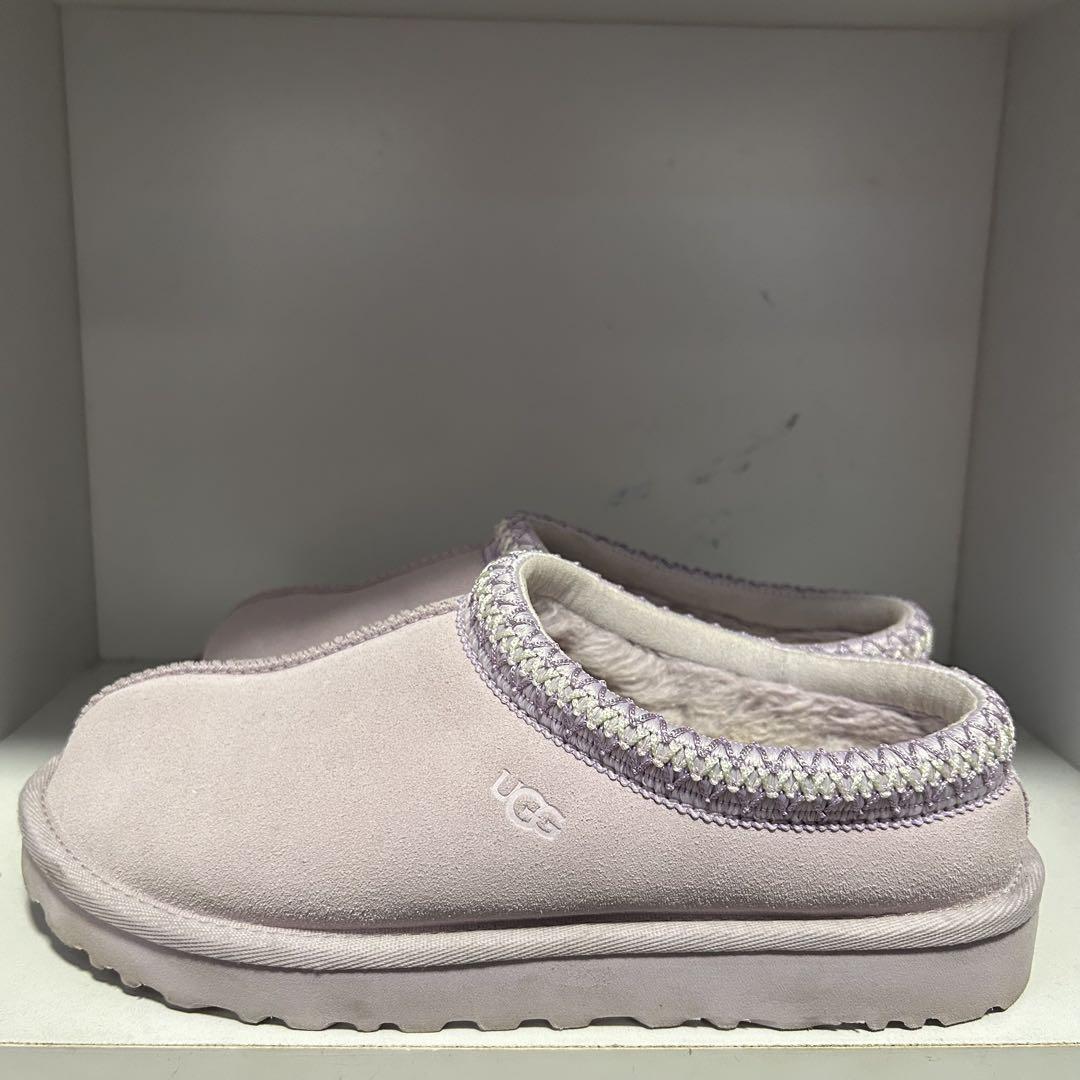 UGG Tasman Slippers, size 24cm (US 9)