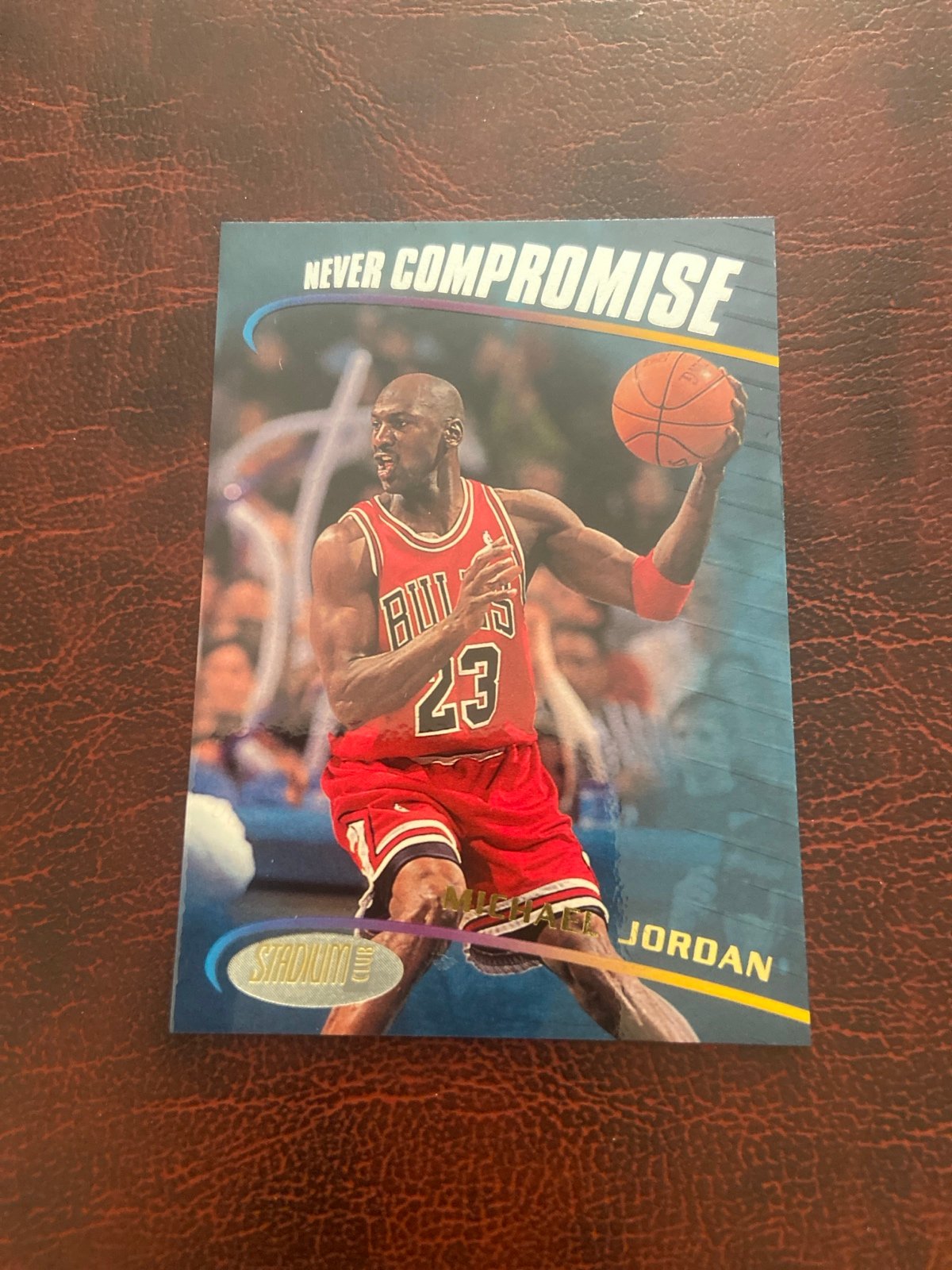 MICHAEL JORDAN 1998-99 Stadium Club NEVER COMPROMISE #NC1 CHICAGO BULLS HOF GOAT