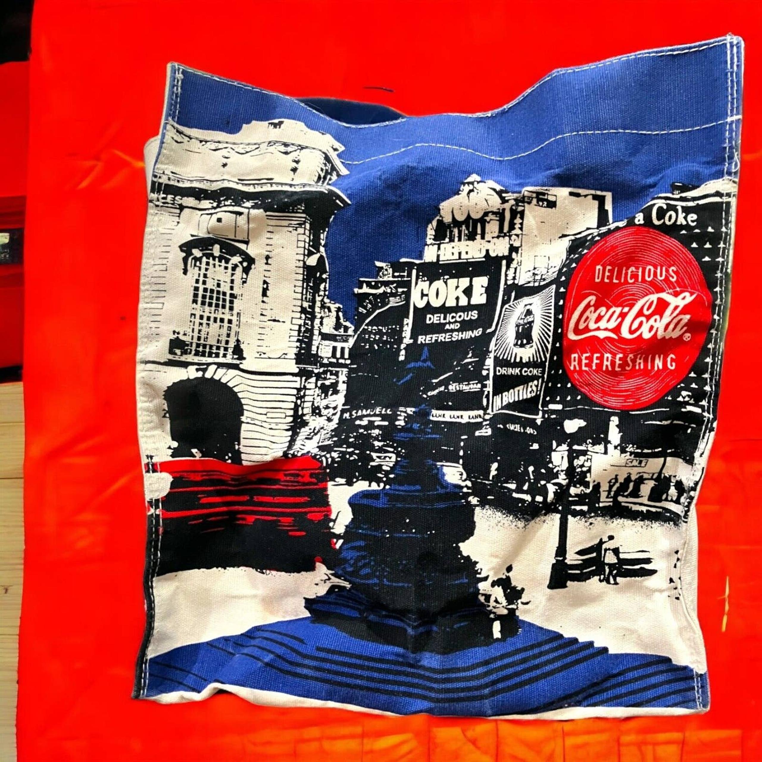 Vintage Coca Cola London Piccadilly Square Reusable Book Tote Used Bag! Rare!