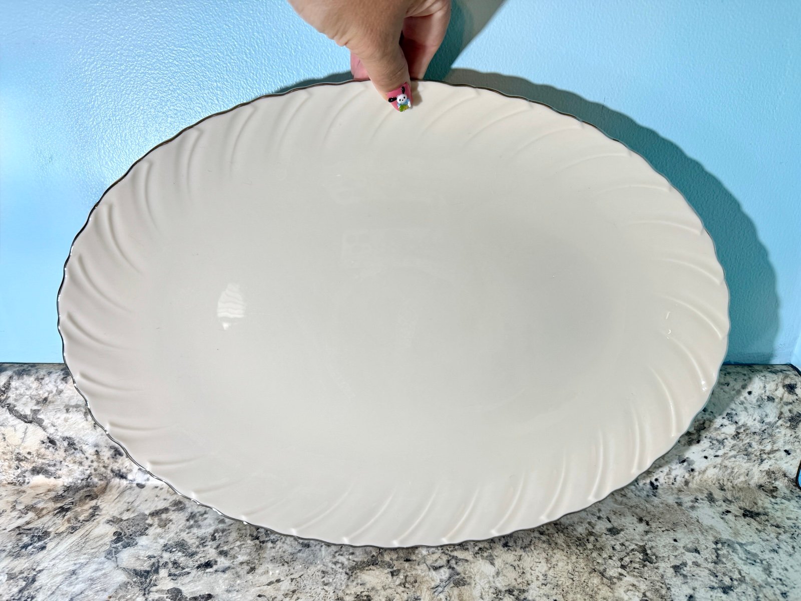 Lenox Weatherly 15 5/8 inch platinum trimmed platter