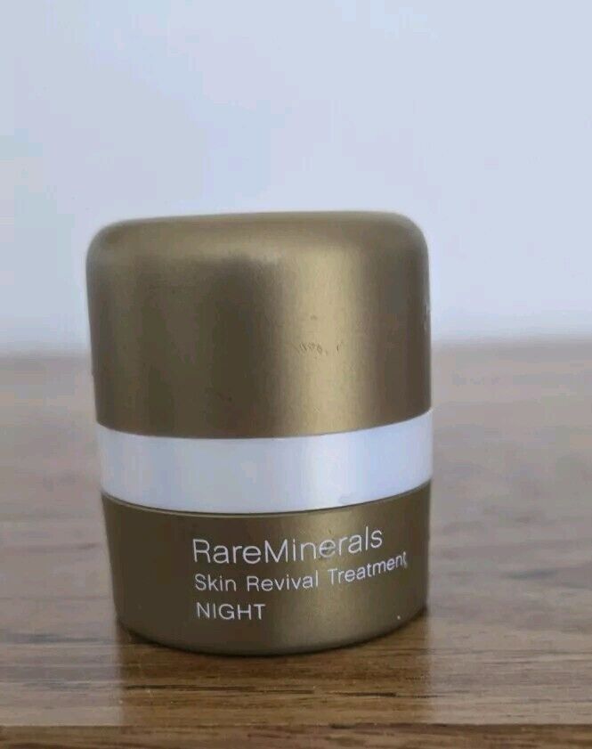 Bare Escentuals Rare Minerals Night Skin Revival Treatment Medium NWOB .5OZ