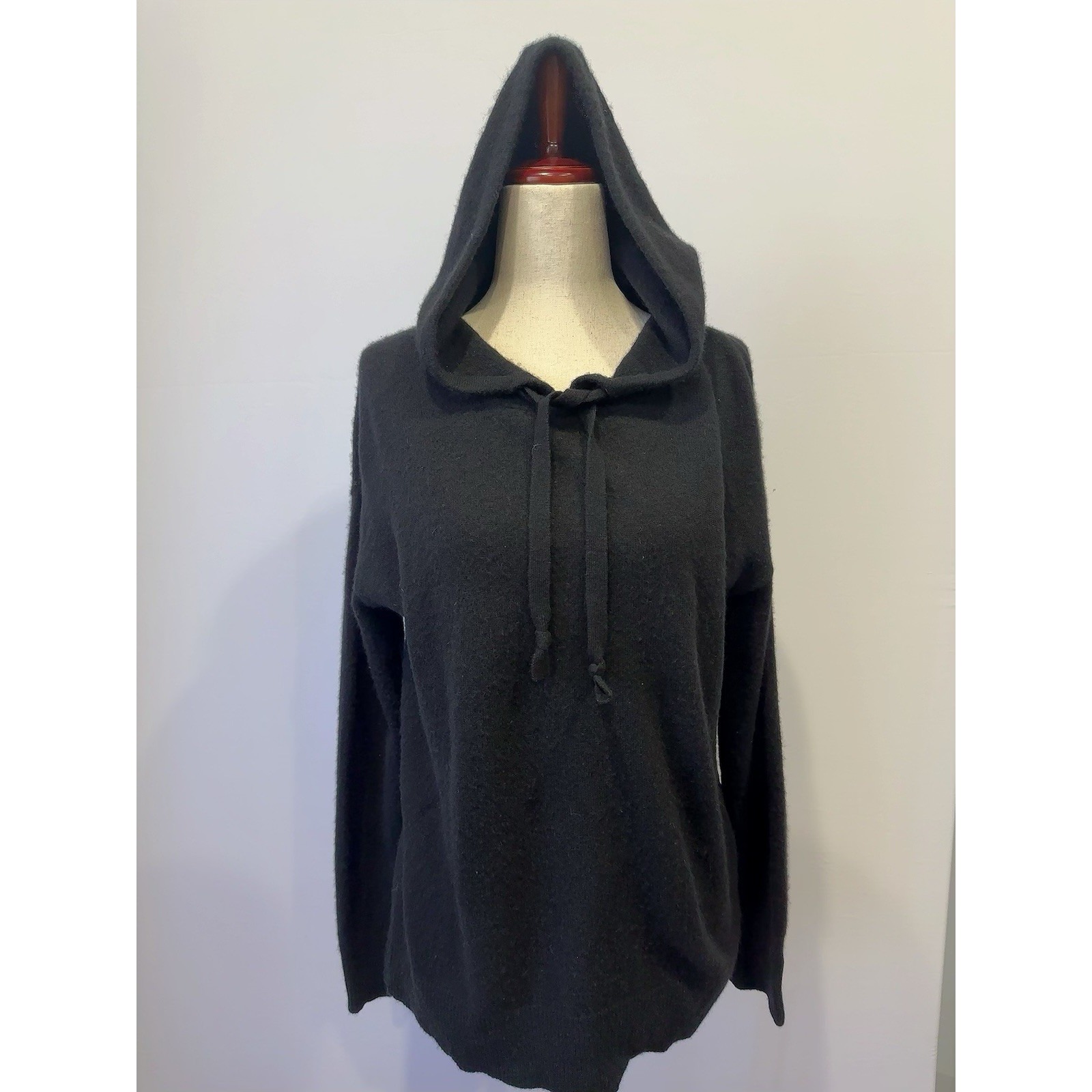C By Bloomingdales 100% Cashmere Hooded Knit Sweater Size S Black Women