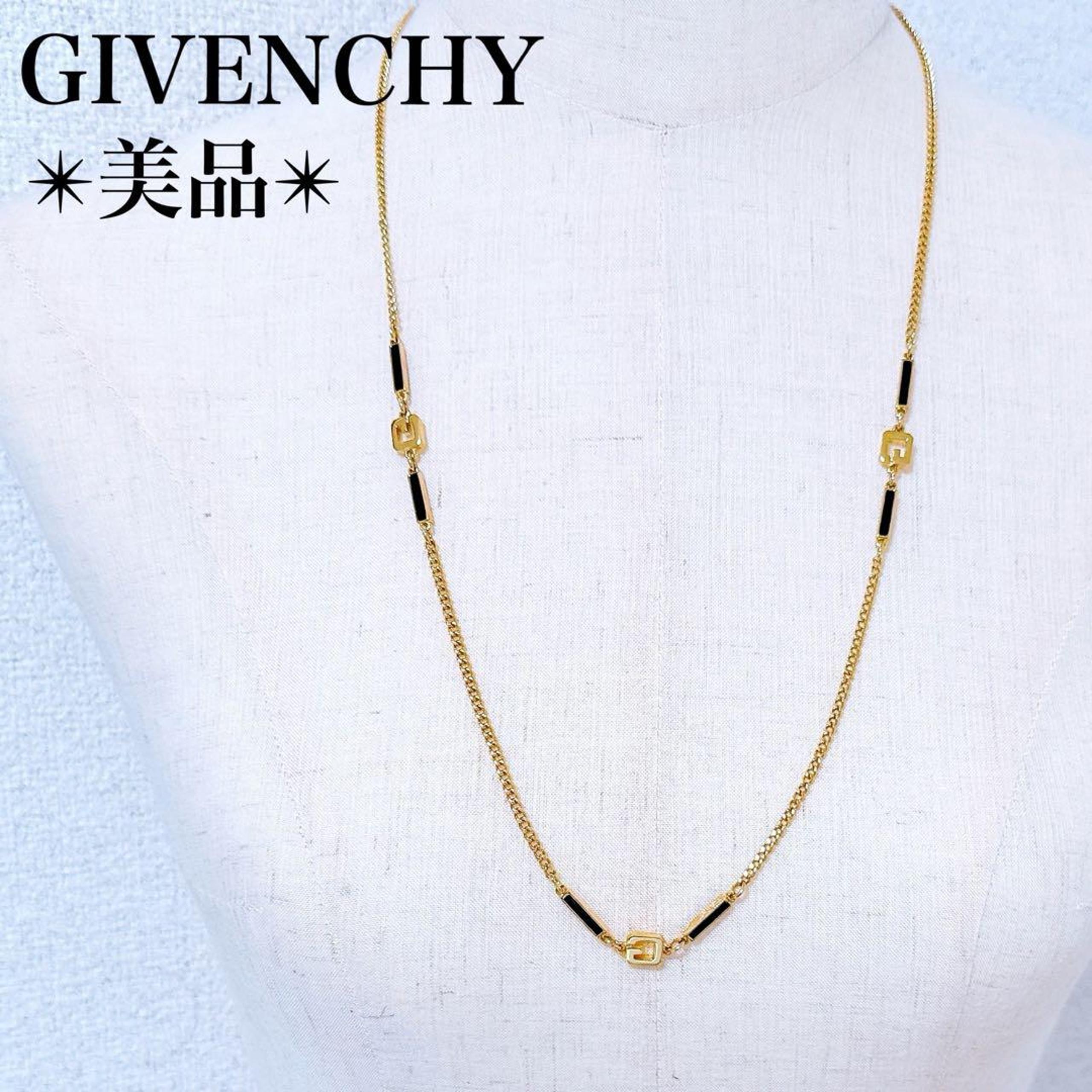 Excellent condition ✨ Givenchy GIVENCHY long necklace G logo black x gold