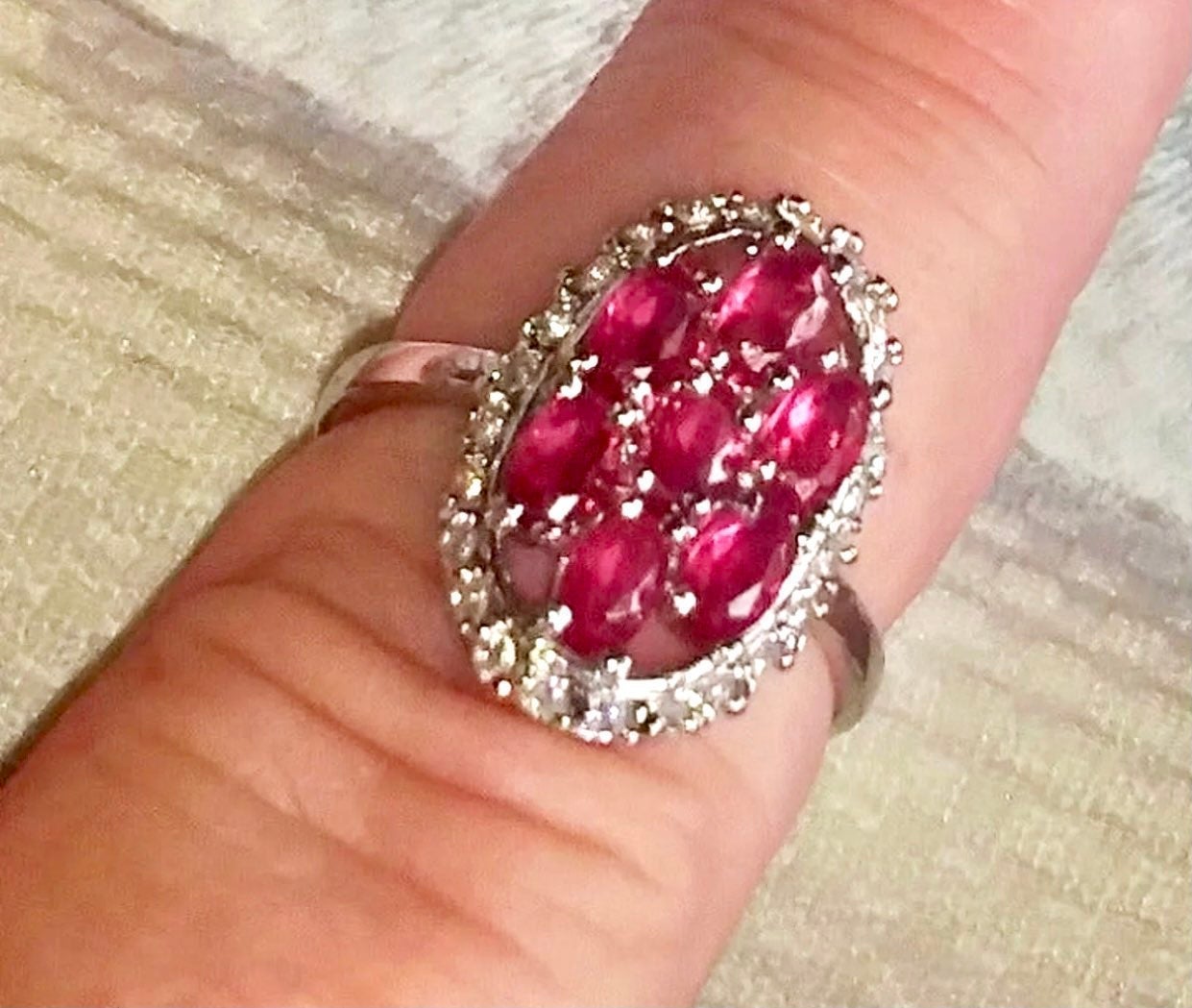 ✨VTG RARE 18K REAL RUBY & DIAMONDS RING