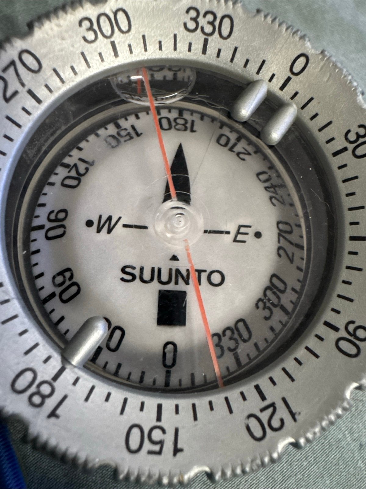 SUUNTO Diving Compass SK-7 Wrist Strap Precision Instrument - detail