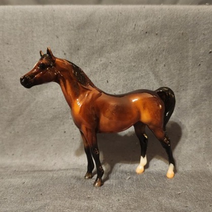 Breyer Stablemate #712332 Sultan Arabian Stallion - Glossy (d2)