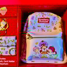 Strawberry SHortcake Mini Backpack Gift set