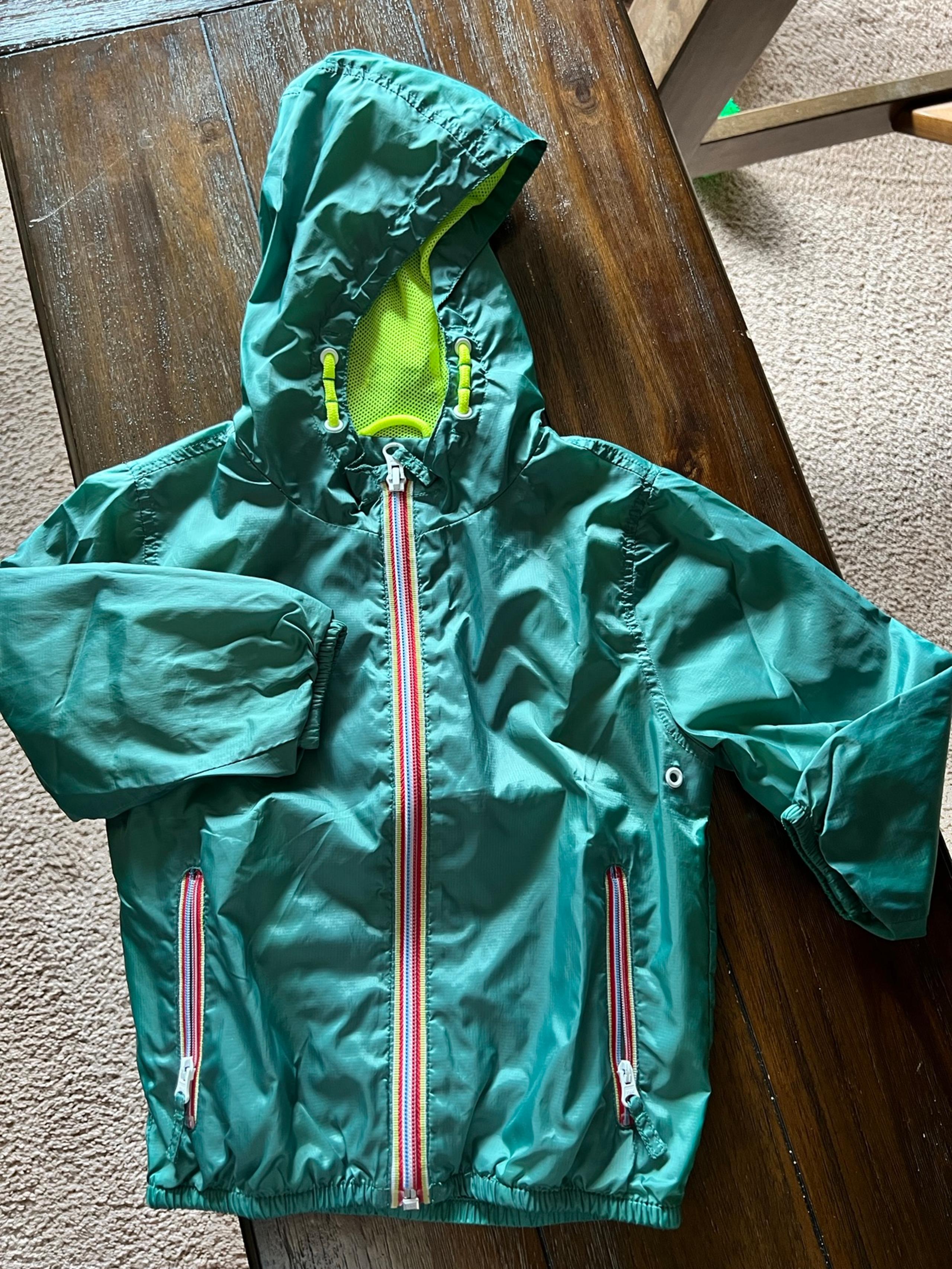 Kids light jacket / wind breaker