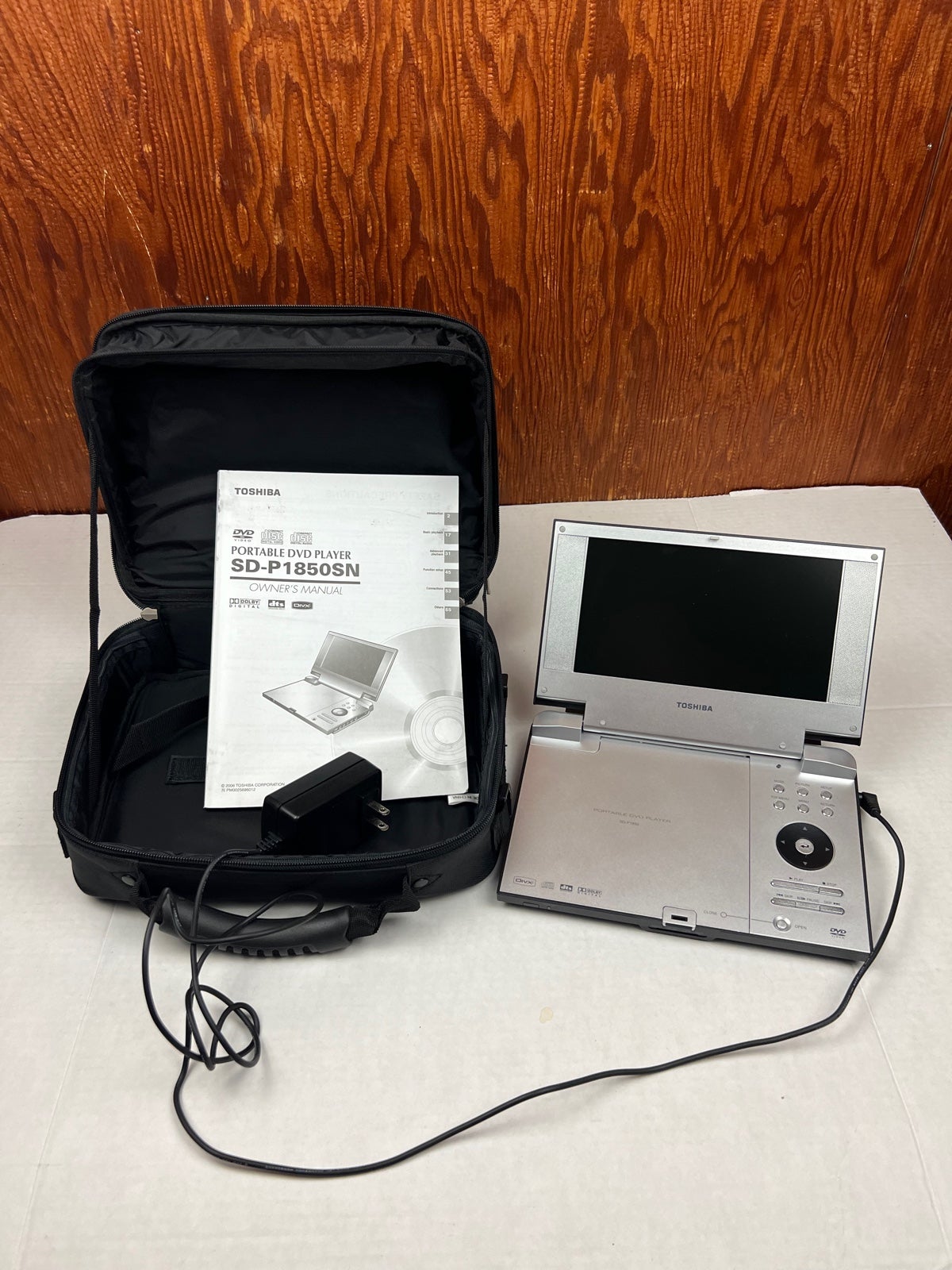 Store Portable DVD Player Toshiba SD-P1850SN