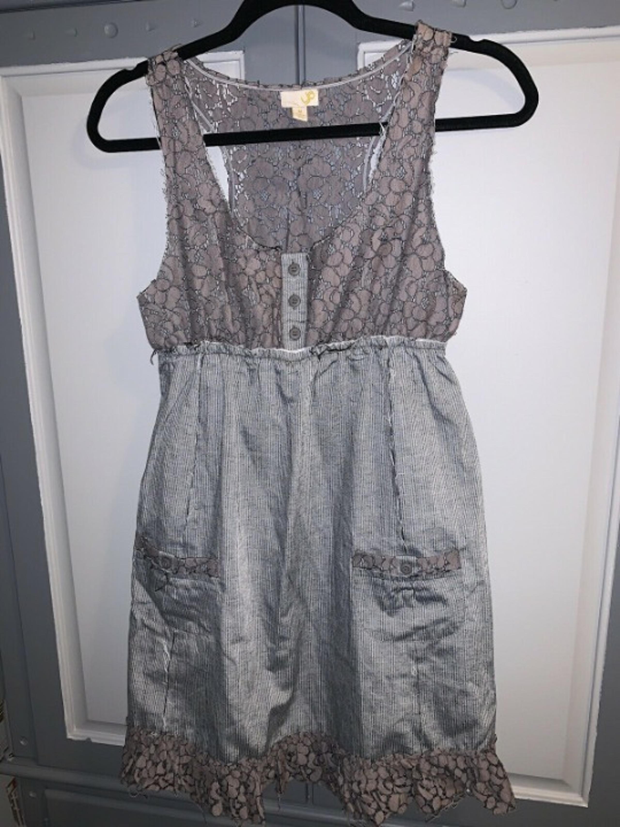 Ya Los Angeles Juniors Sleeveless Lace M