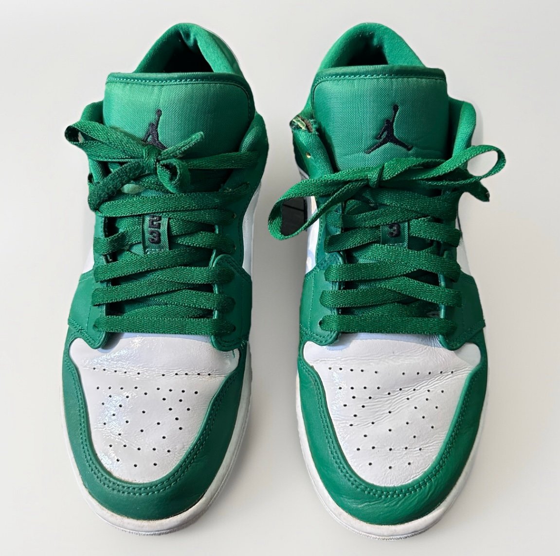 Size 9.5 - Nike Mens Air Jordan 1 Low Pine Green OG 553558-301 - No Box