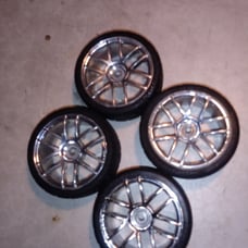 RC car HPI rims and tires