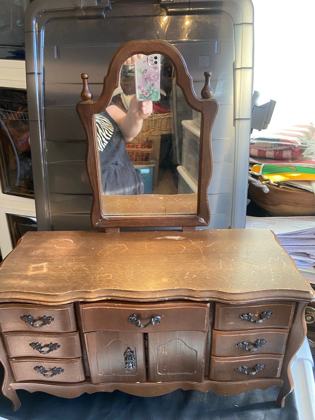 vintage wooden jewelry box