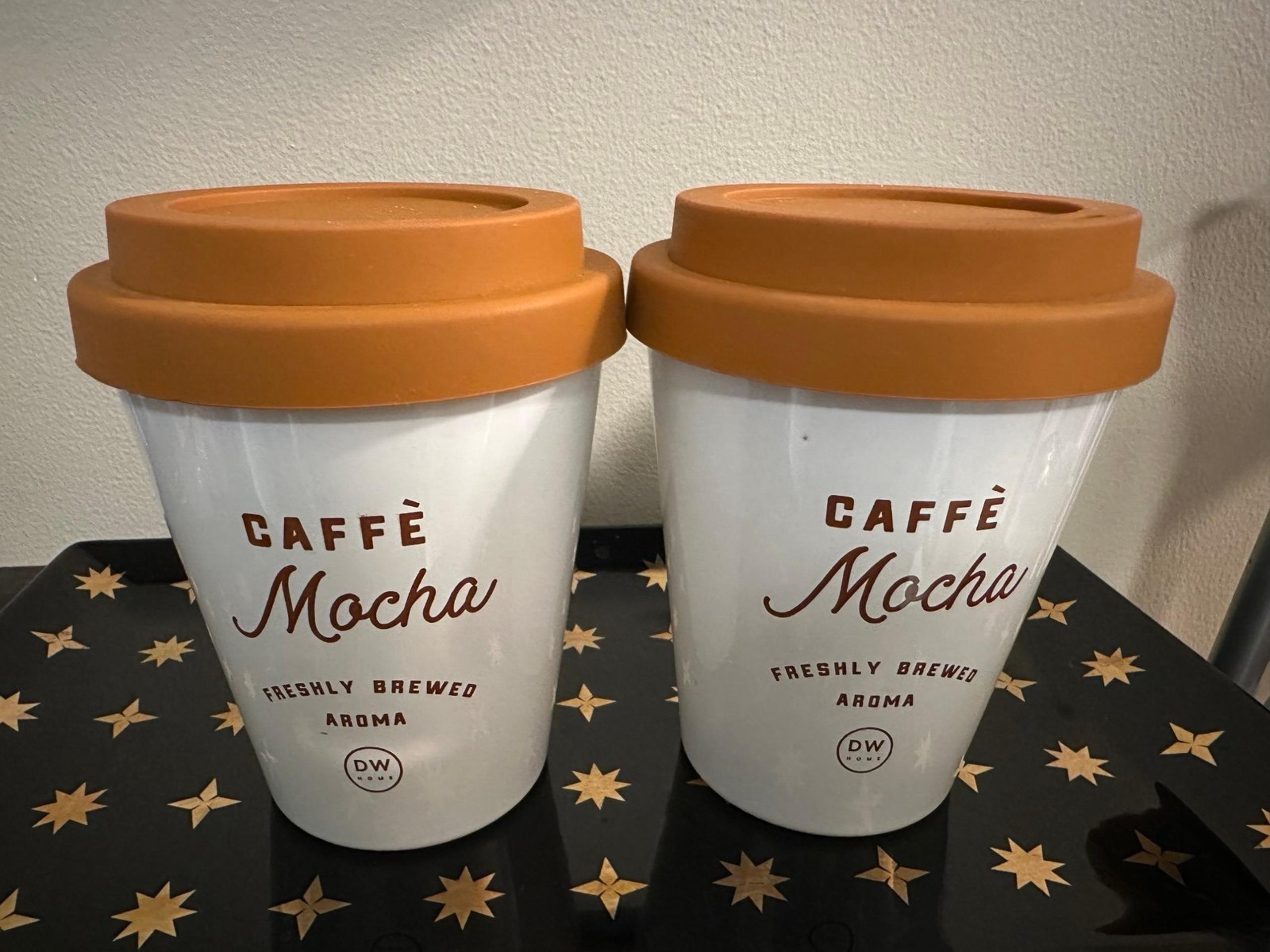 Brand-New, Unused!! DW Home Caffè Mocha Single-Wick Candles x 2 - 11.2 oz each